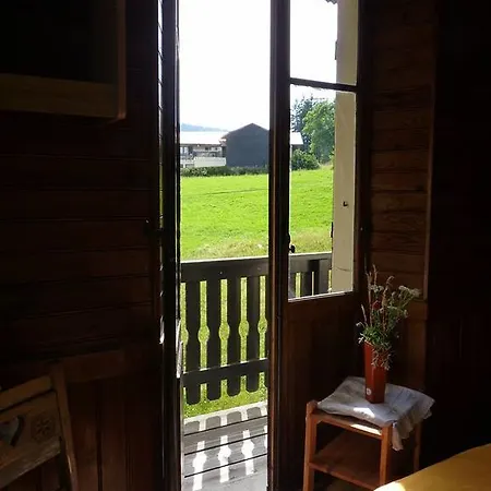 Couette-café Les Chamois. La Féclaz