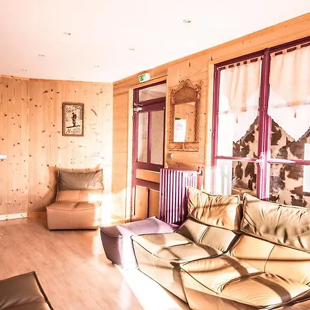 Gite Les Chamois. Bed & Breakfast *